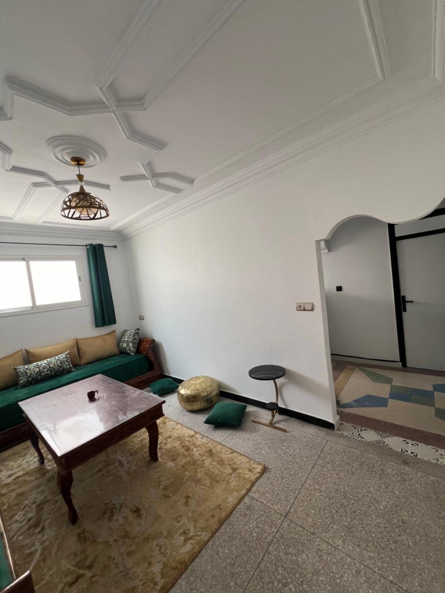 Youss Family Appartement Ес-Сувейра Екстер'єр фото