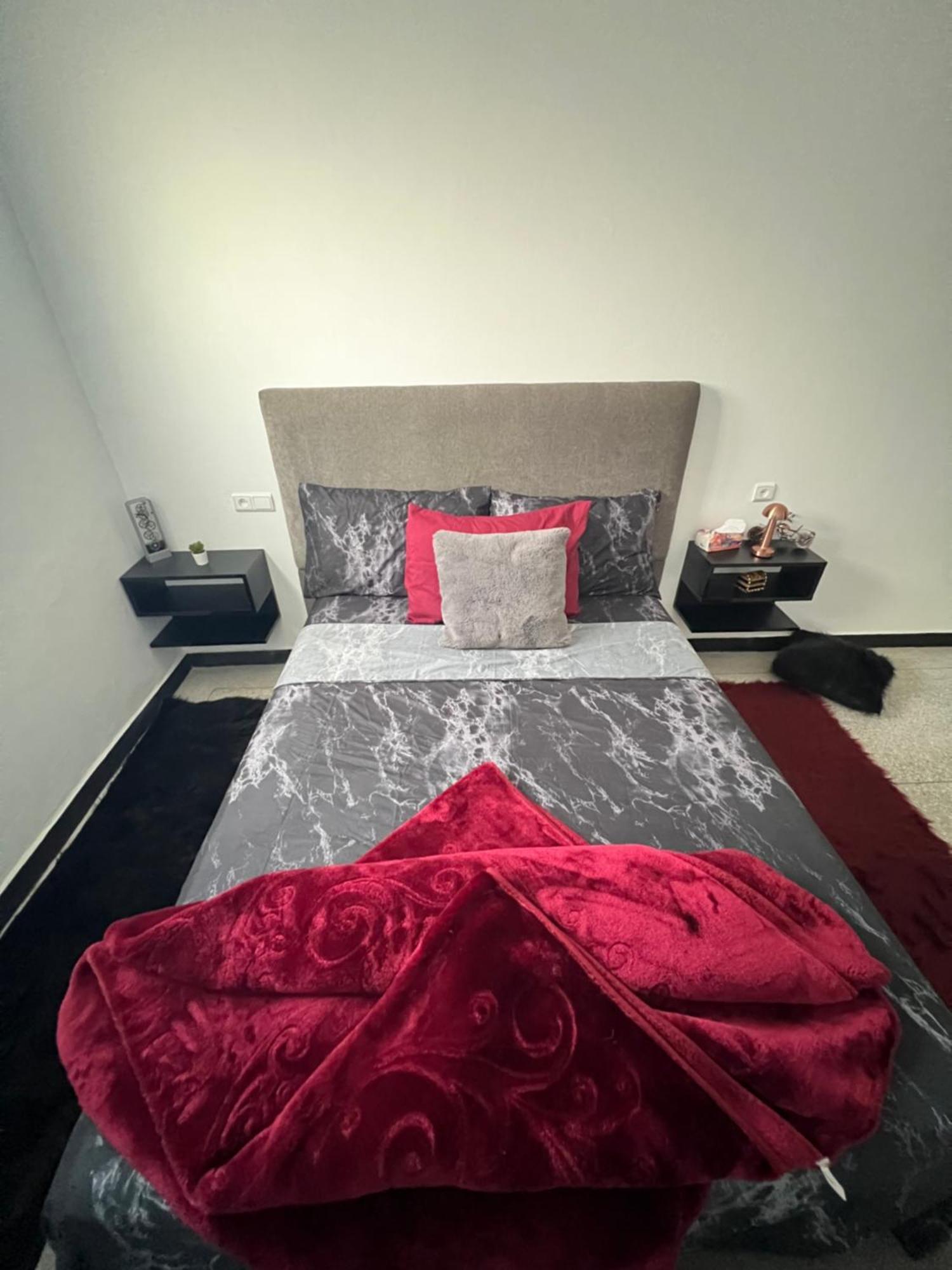 Youss Family Appartement Ес-Сувейра Екстер'єр фото